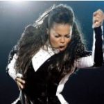 মাইকেল জ্যাকসনের বায়োপিকে থাকতে রাজি হননি তার বোন